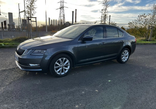 Skoda Octavia cena 46900 przebieg: 235465, rok produkcji 2018 z Częstochowa małe 436